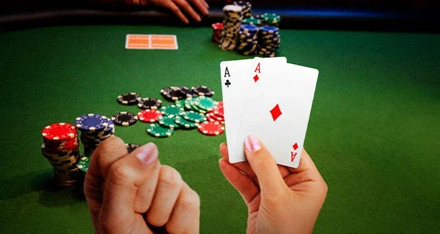 Bí quyết chơi Poker online thắng lớn cho người chơi